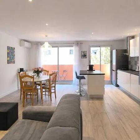 Lejlighed Charming With Terrace & Secure Parking Nice