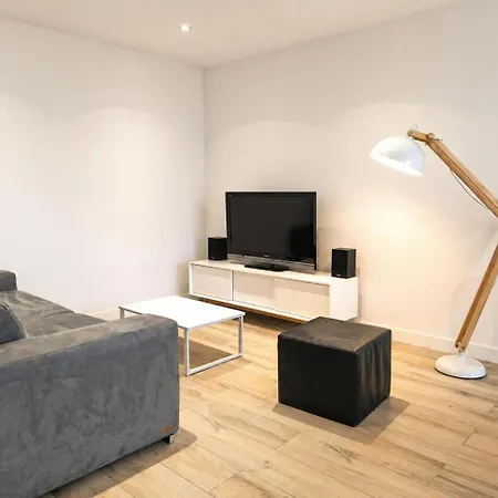 Lejlighed Charming With Terrace & Secure Parking
